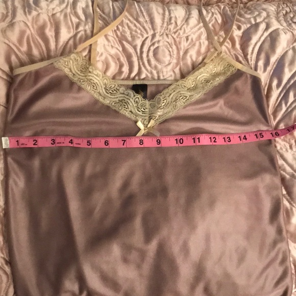 𝑀𝐼𝐷𝑁𝐼𝐺𝐻𝑇 ᑕOᑕO ♡︎ 𝐿𝑂𝑈𝑁𝐺𝐸𝑅𝐼𝐸 𝑆𝐸𝑇 - Picture 16 of 16